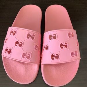 Pink Gucci Rubber slides. US Size 8